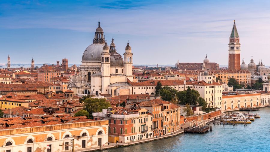 Rom nach Venedig - Erlebe die Magie der Lagunenstadt in einem Tag